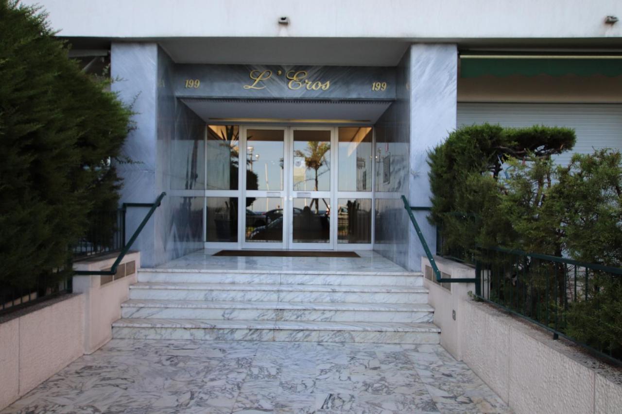 Happyfew Eros Nice Exterior foto